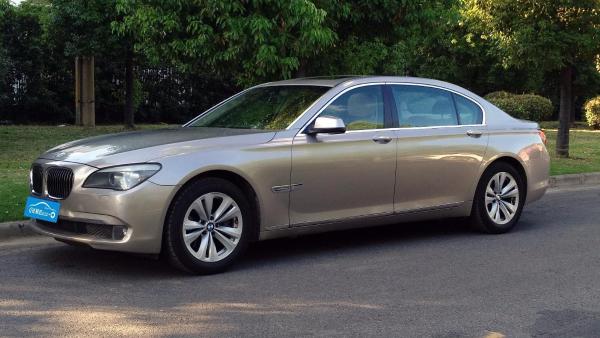 宝马 宝马7系  2009款 730Li 3.0L 领先型