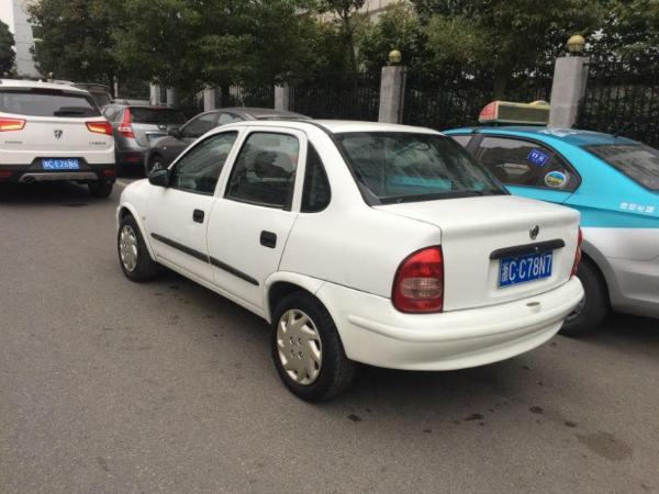 【温州】2004年3月 别克 赛欧 srv 1.6 sc 标准版 白色 手动挡