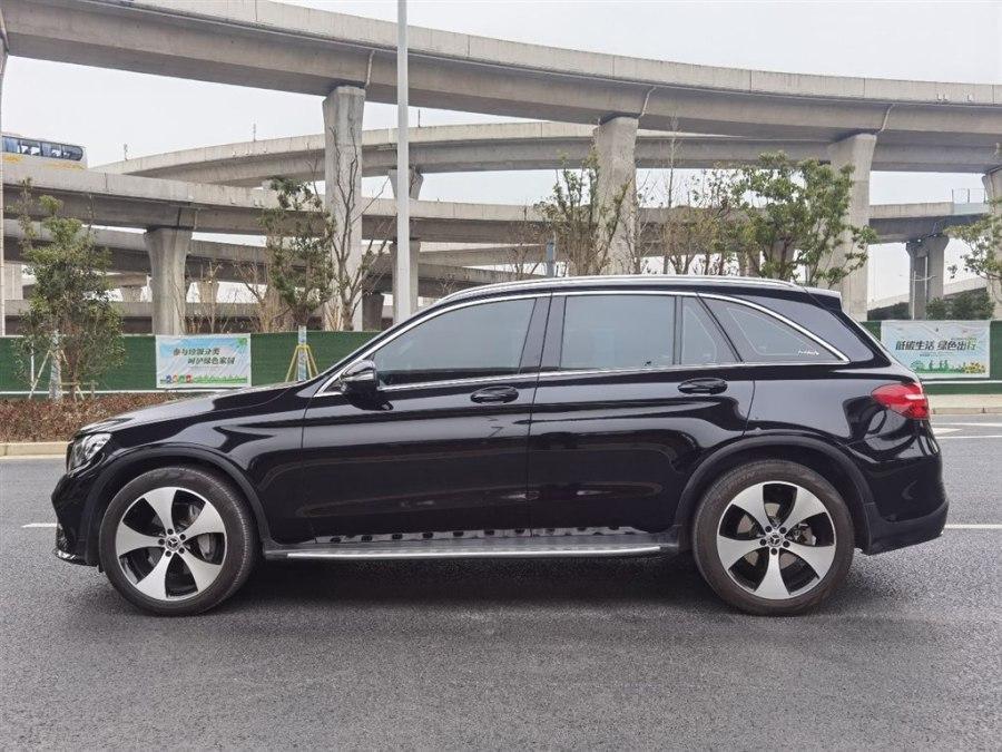奔驰 奔驰glc  2016款 glc 260 4matic 动感型图片