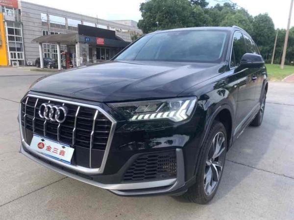 奥迪 奥迪Q7  2020款 55 TFSI quattro S line运动型