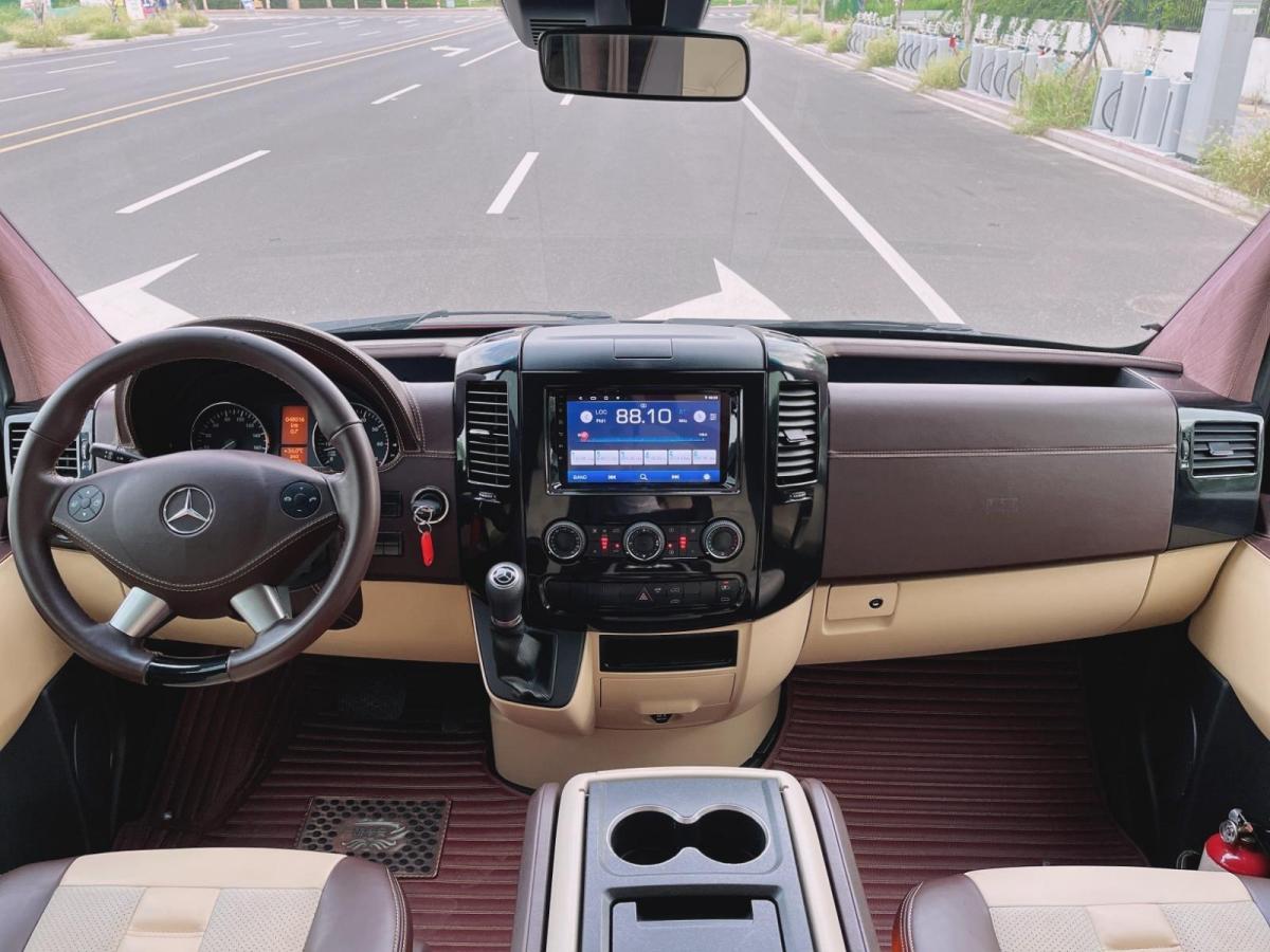 奔驰 奔驰sprinter 2016款 3.5l 自动 中规版图片