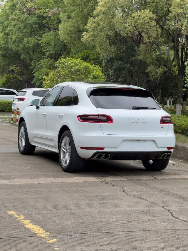 2016年6月保時(shí)捷 Macan 保時(shí)捷 Macan  Macan Turbo 3.6T