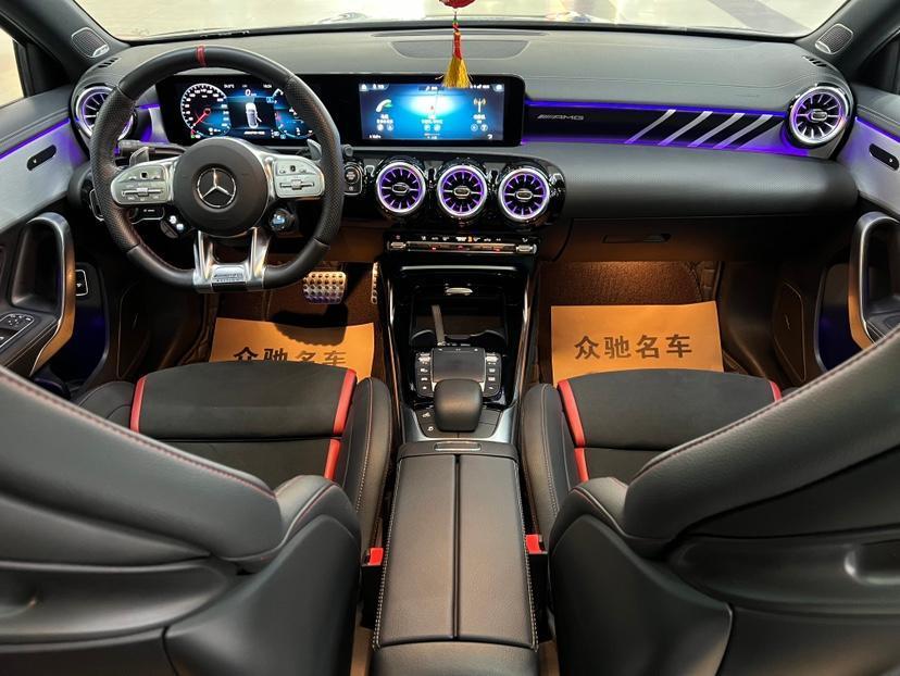 2022年1月奔馳 奔馳A級(jí)AMG  2022款 AMG A 35 L 4MATIC 熾夜特別版