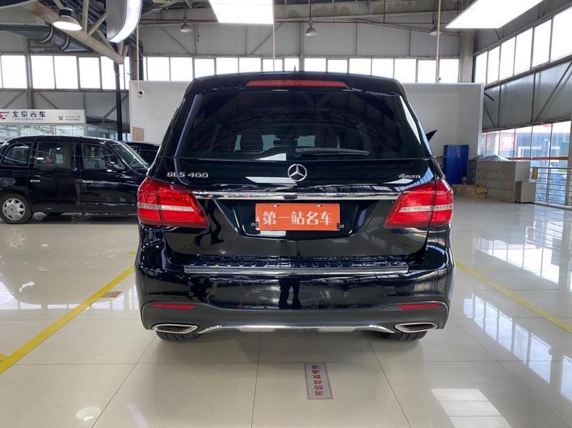 奔馳 奔馳GLS  2018款 GLS 400 4MATIC豪華型圖片