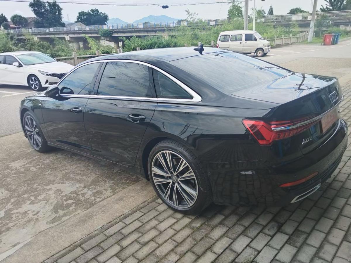 奧迪 奧迪A6L  2021款 45 TFSI quattro 臻選動(dòng)感型圖片