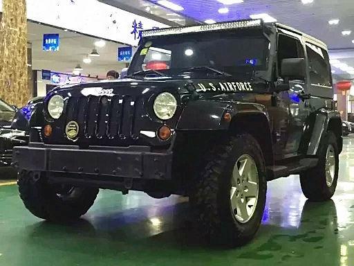 Jeep 牧马人 牧马人 3.6L 两门版 撒哈拉