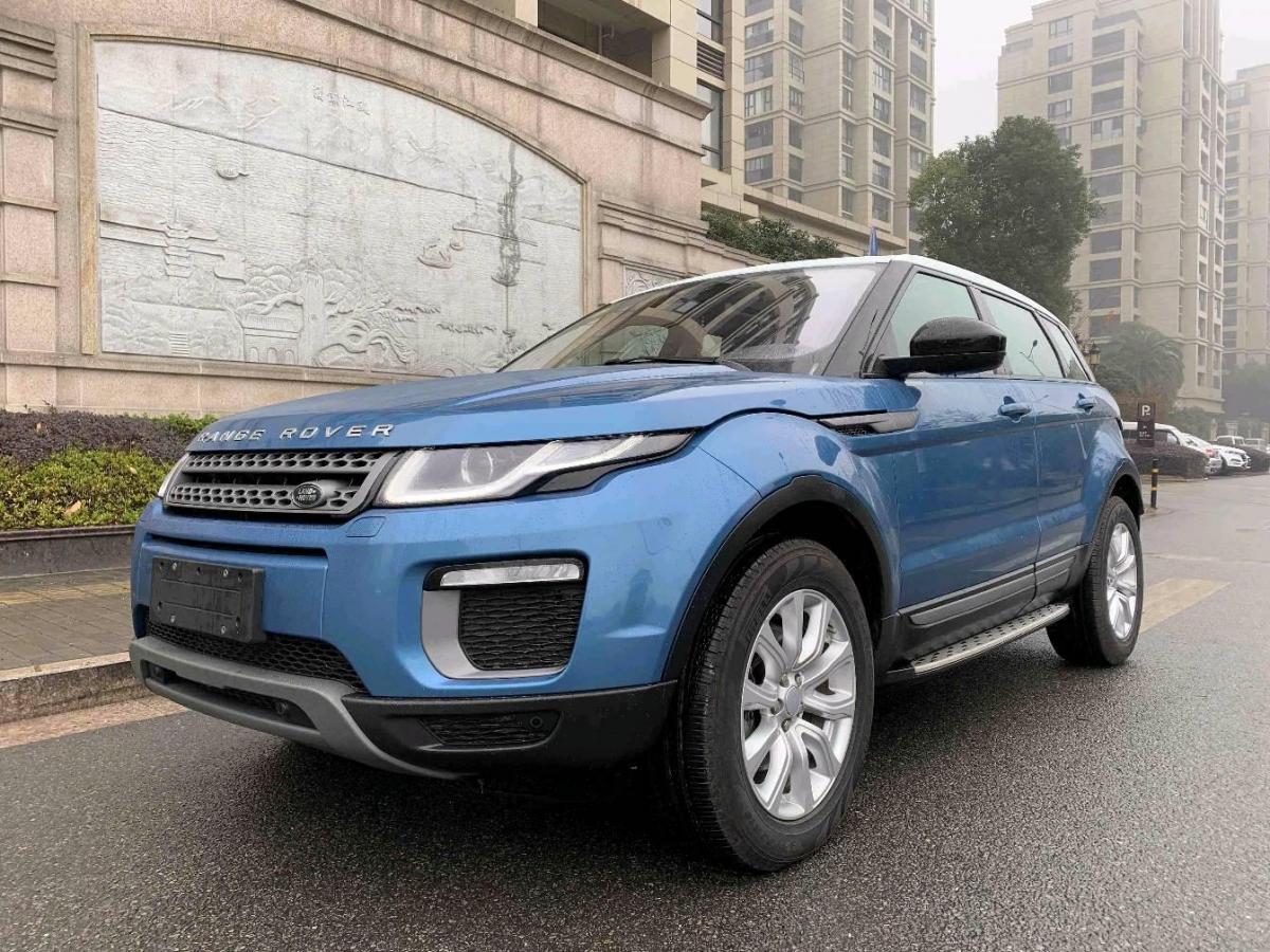 2016年06月路虎揽胜极光2016款20t风尚版蓝色自动档
