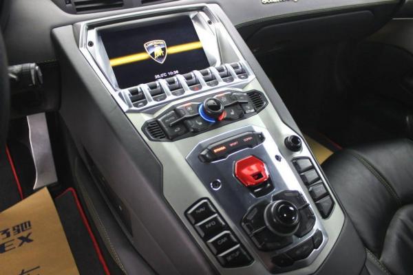 2014年7月兰博基尼aventador2011款lp700465