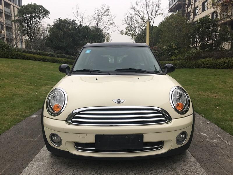 【宁波】2010年3月 宝马mini加长版五门限量版甲壳虫 白色 手自一体