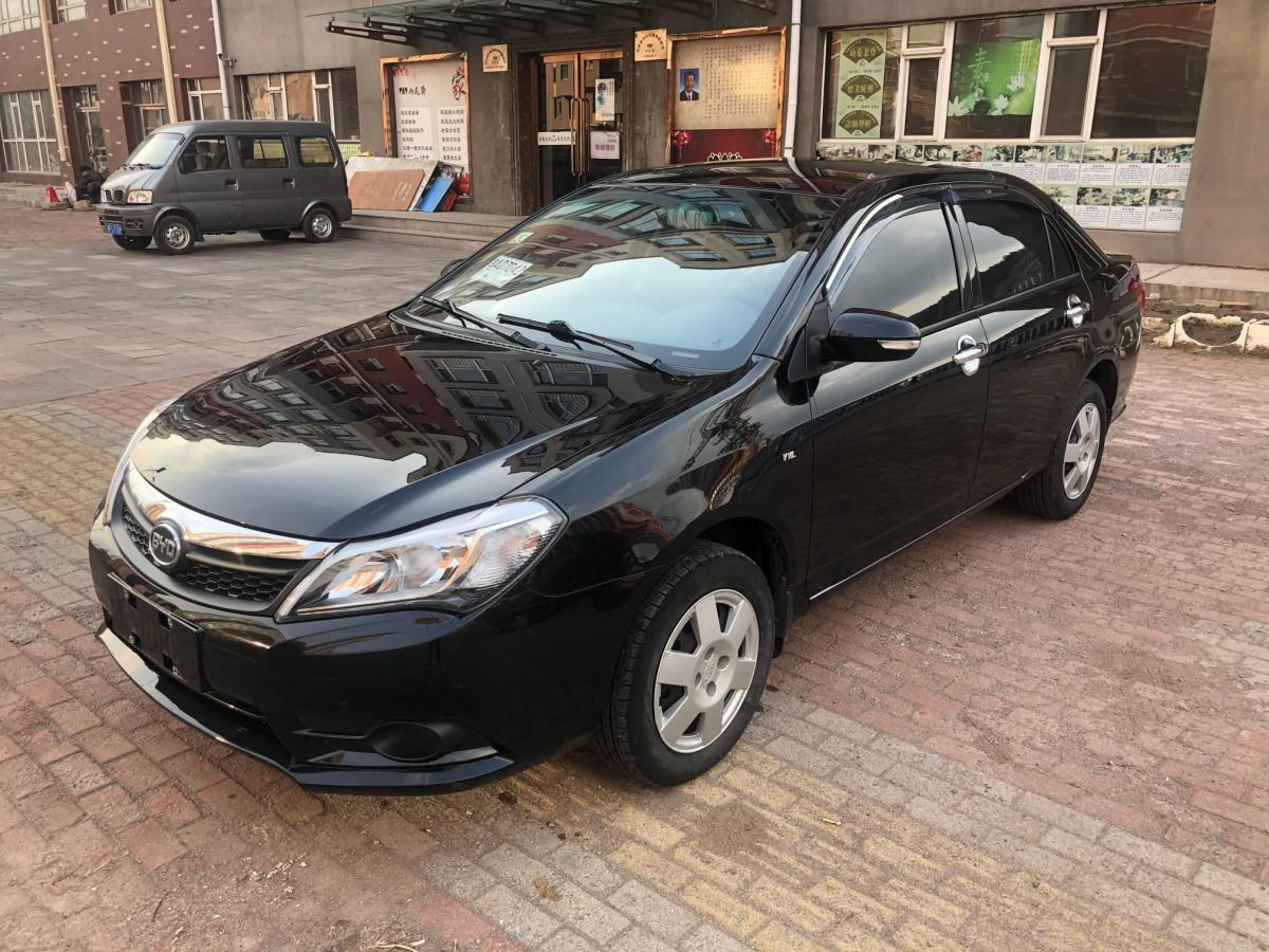 【白山】2016年7月 比亚迪 f3 2016款 1.5l 手动豪华型 黑色 手动挡