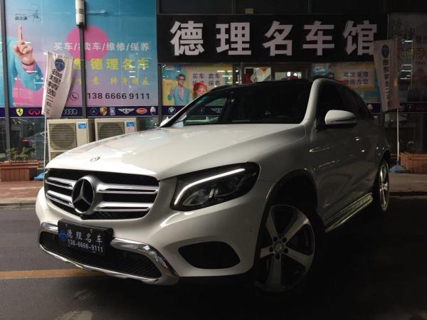 奔驰 奔驰GLC  2017款 GLC260 2.0T 4MATIC 豪华型