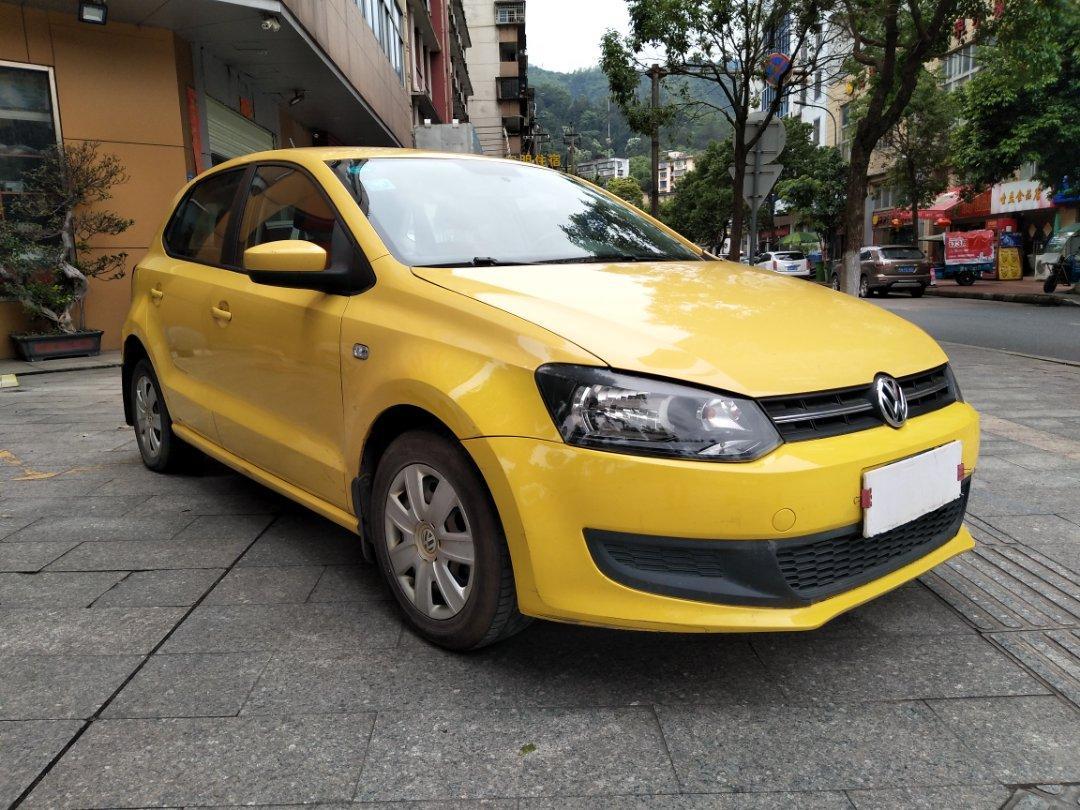 三明2012年2月大众polo劲取14l手动实乐版黄色手动挡