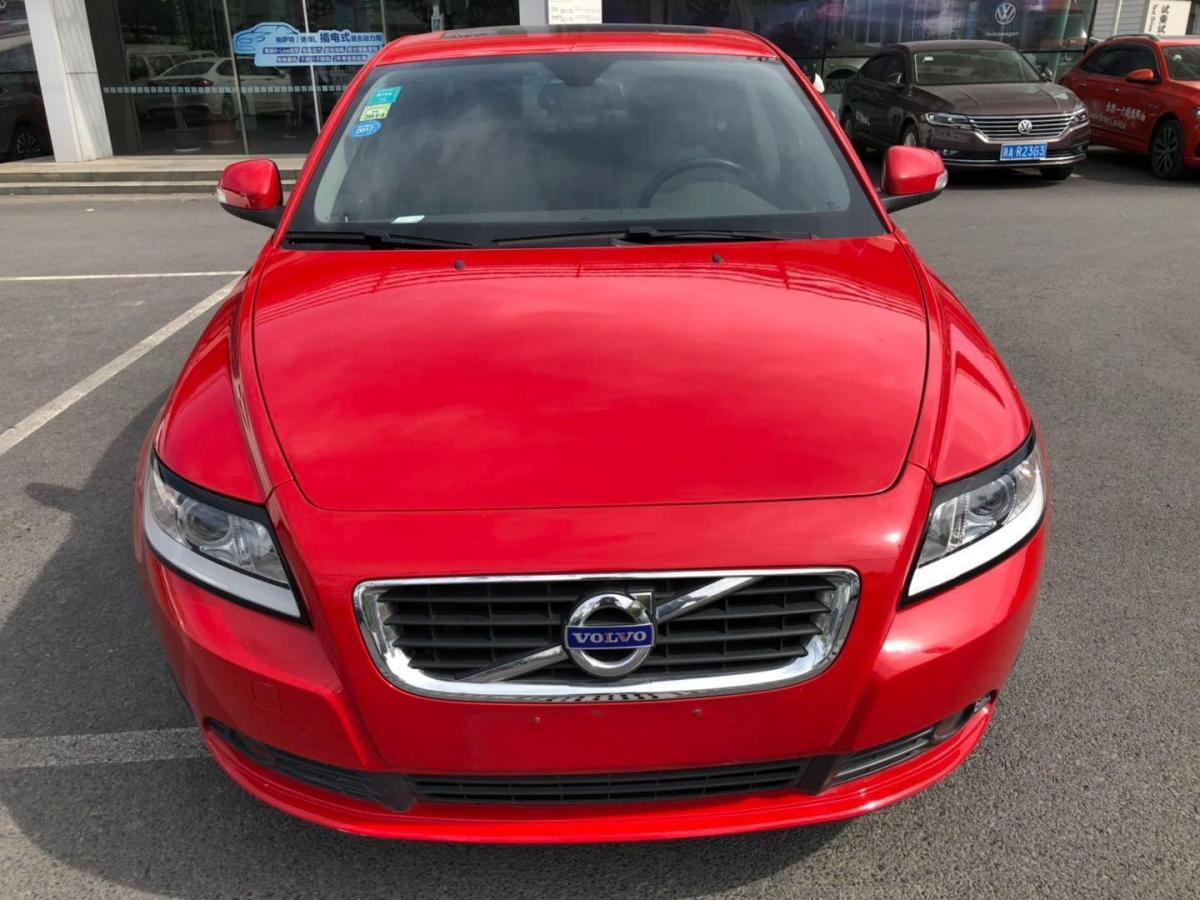 杭州2010年5月沃尔沃s402010款20l自动智尊版红色自动档