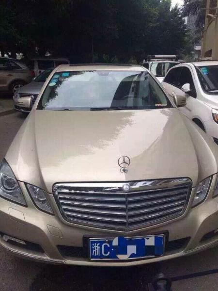 【温州】2010年6月 奔驰 e级 e200 cgi 1.8t优雅型 香槟色 自动档