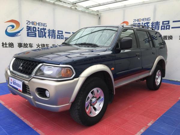 三菱 帕杰罗速跑  2004款 3.0L 手动四驱GLS