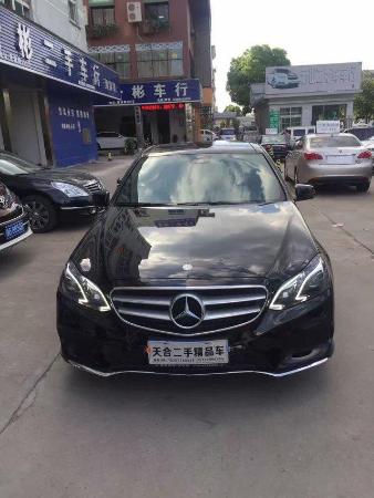 奔驰 奔驰E级  2015款 E260L 2.0T 运动豪华型