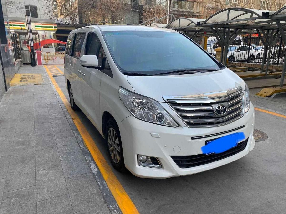 太原2012年6月丰田埃尔法2012款35l豪华版白色手自一体