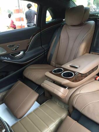 南京2015年10月奔驰迈巴赫s级2015款s4004matic30t黑色手自一体