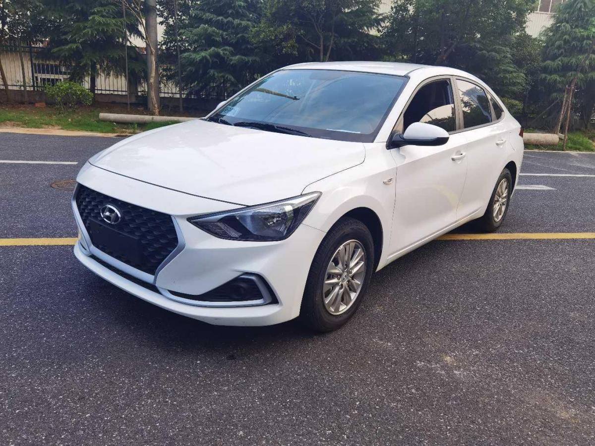 合肥2019年10月现代悦动2018款16l自动悦目版gl国vi白色手自一体