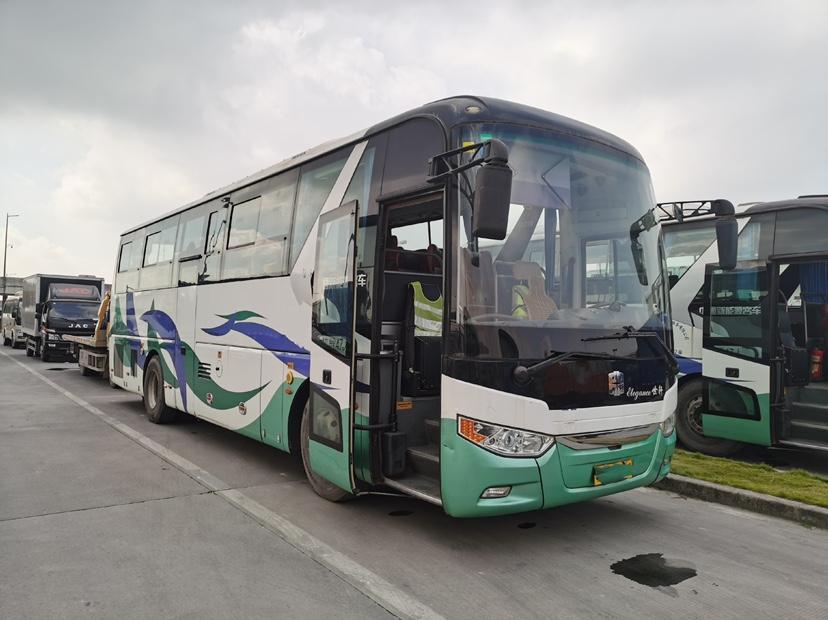 中通领御 公里数少 4台47座 气囊中门潍柴图片