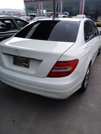 【临沂】2012年8月 奔驰c180 白色 手自一体