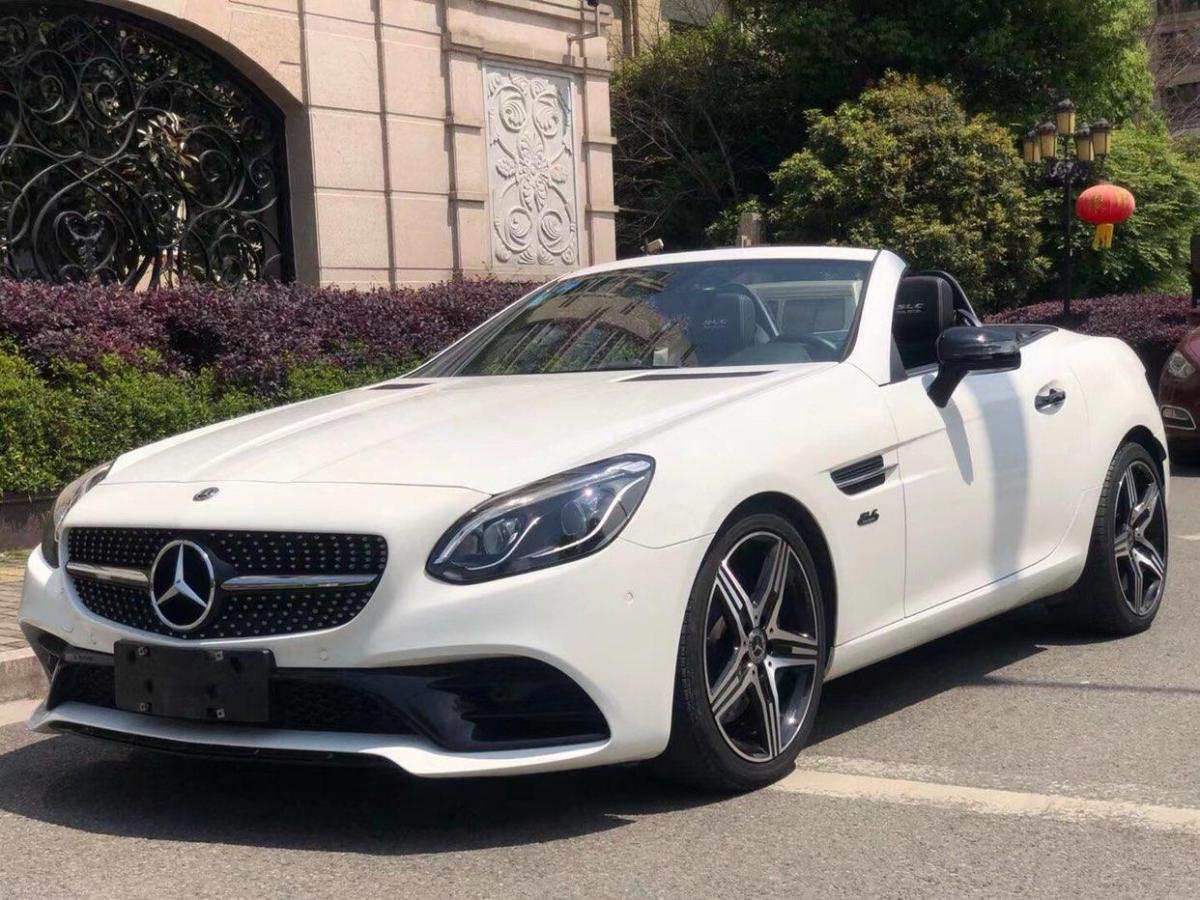 温州2019年11月奔驰奔驰slc级2019款slc260瑾瑜典藏版白色手自一体