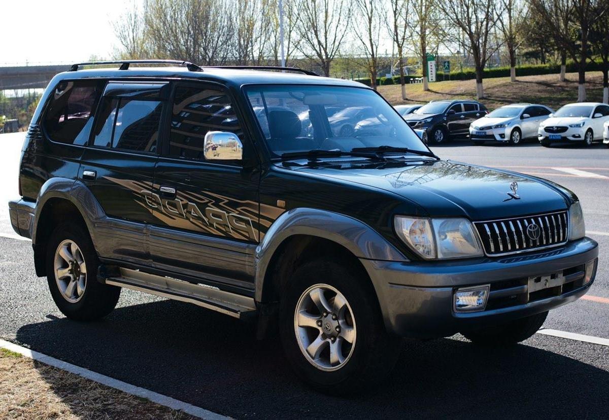 沈阳2002年7月丰田普拉多2002款27l手动绿色手动挡