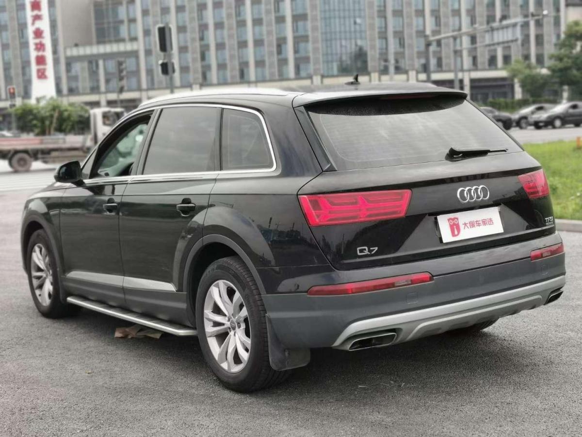 【遂宁】2016年6月 奥迪 奥迪q7 2016款 40 tfsi 舒适型 手自一体