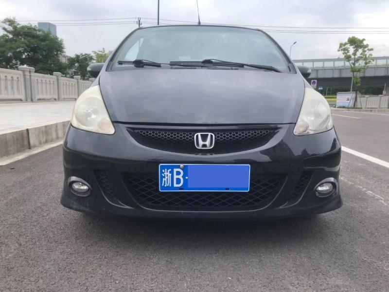 本田 飞度 2008款 1.5l 手动豪华版图片