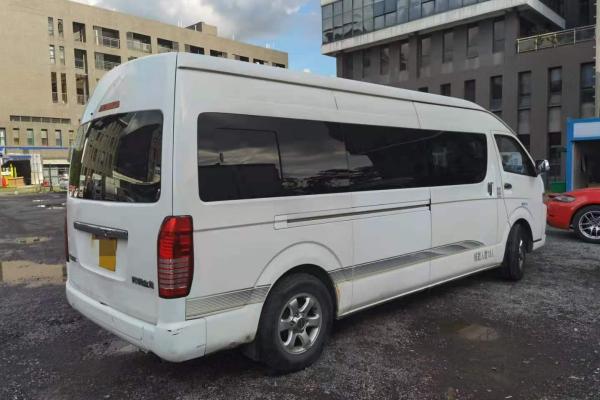 2018年1月 18座国五非营运海格6600型中型中巴