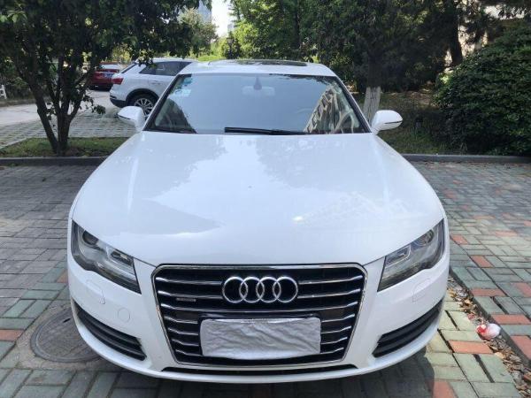 奥迪 奥迪A7  2012款 A7 3.0TFSI quattro 舒适型