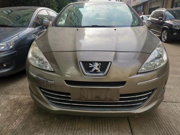 2011年12月标致4082011款20l手动舒适版