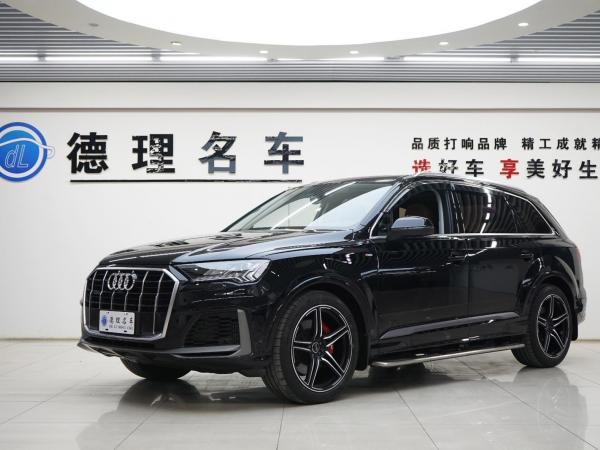 奥迪 奥迪Q7  2021款 55 TFSI quattro S line运动型