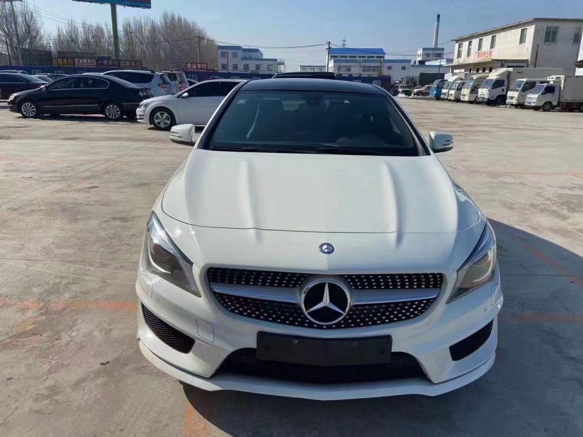 奔驰 奔驰cla级  2015款 cla 220 4matic图片