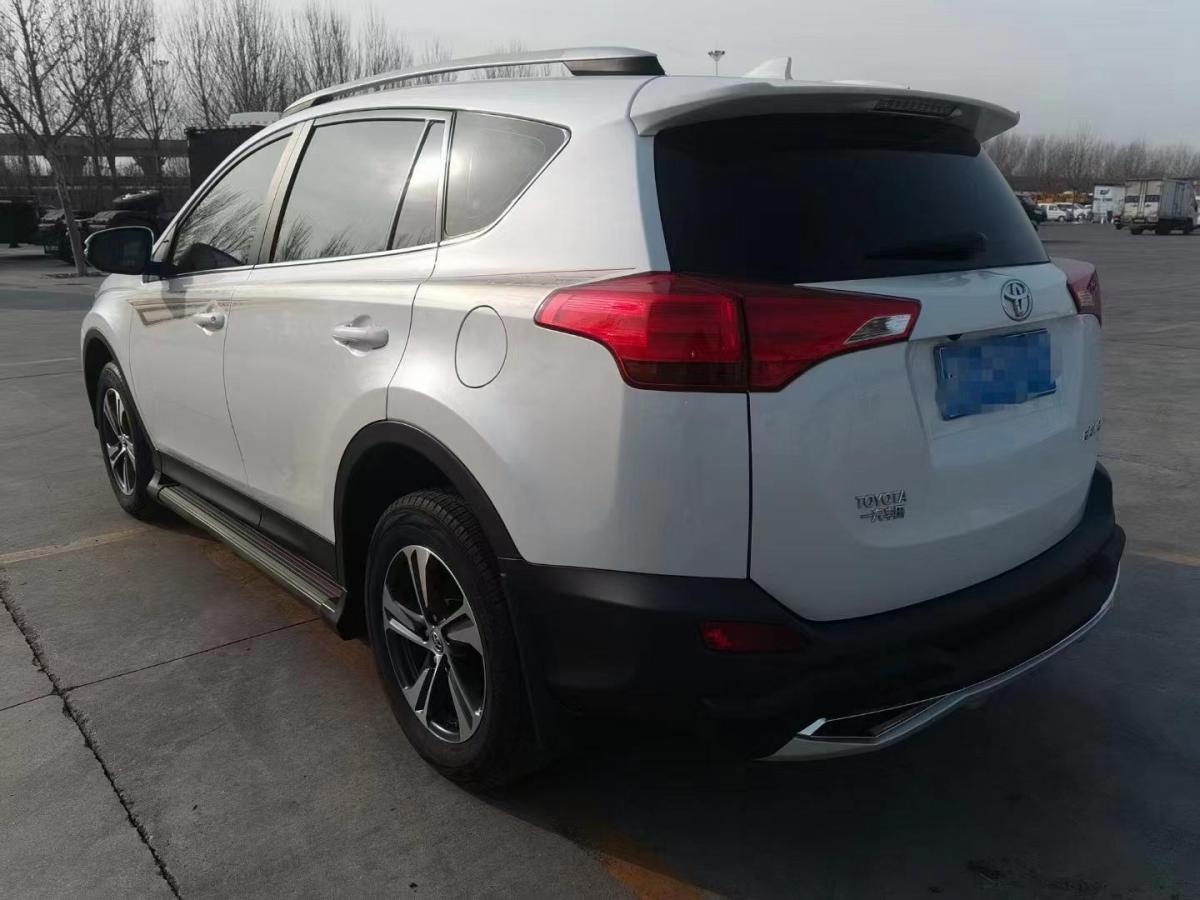 丰田 rav4荣放  2015款 2.0l cvt两驱风尚版图片