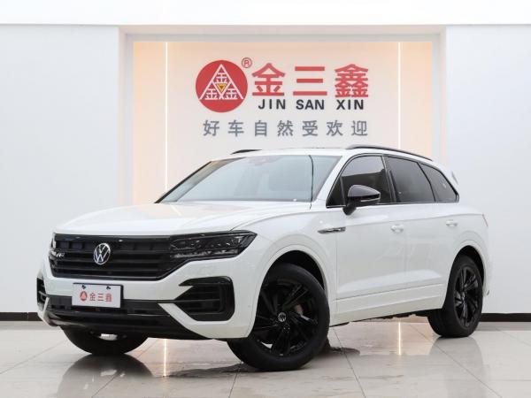 大众 途锐  2021款 3.0TSI 锐享版 曜黑运动套装