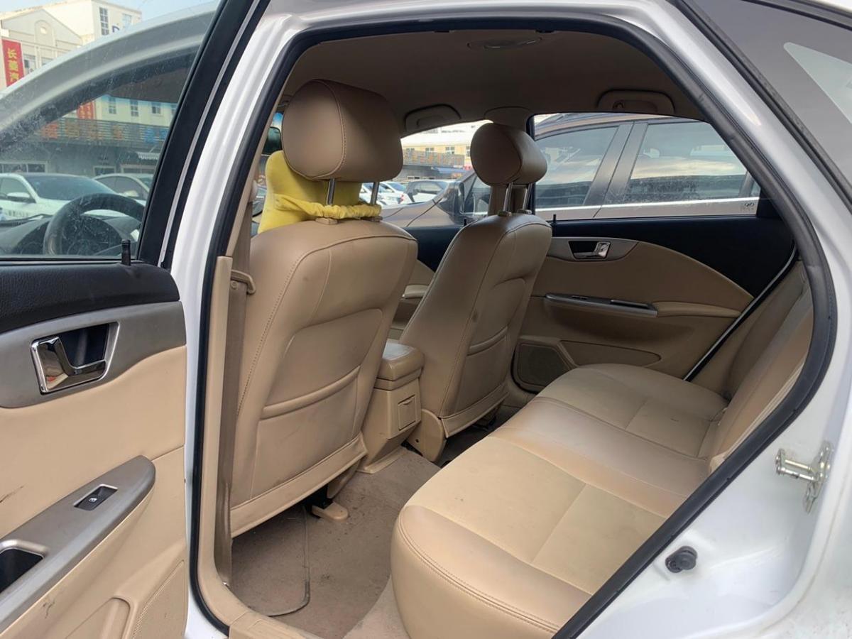 别克 凯越  2013款 1.5l 自动经典型图片