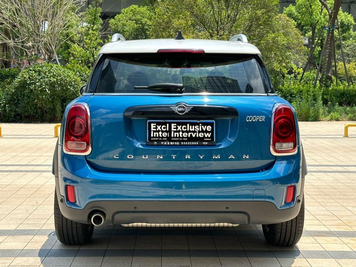 2020年8月MINI COUNTRYMAN  2019款 1.5T COOPER 經(jīng)典派周末旅行版