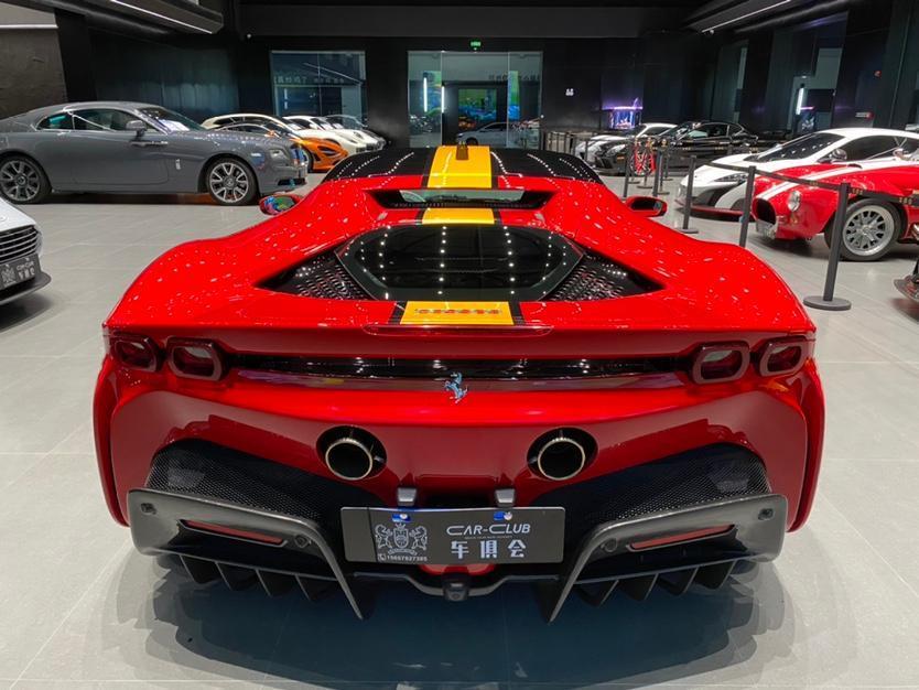 法拉利 SF90 Stradale  2020款 3.9T 標(biāo)準(zhǔn)版圖片