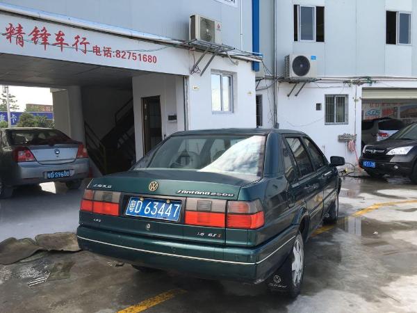 【汕头】2000年10月 大众 桑塔纳 2000 1.8 gsi 时代超人 绿色 手动挡