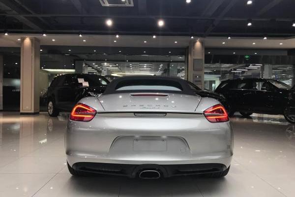 2013年6月保时捷boxster2013款27l