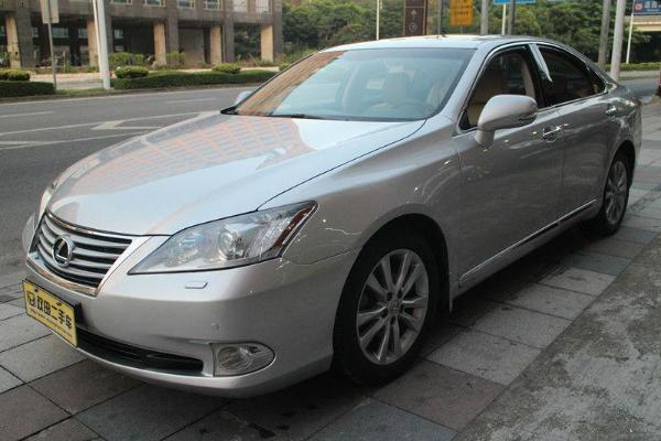 【东莞】2010年3月 雷克萨斯 es es240 2.4 豪华版 银灰 手自一体