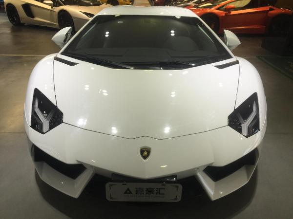 【上海】2013年4月 兰博基尼 埃文塔多 lp700-4 6.5 白色 自动档