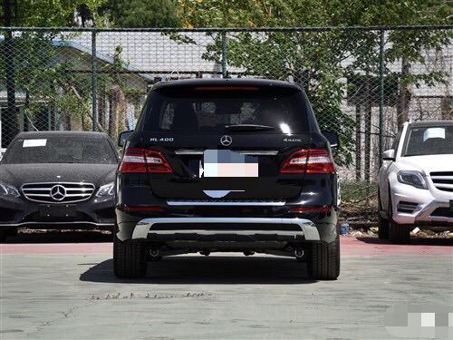 【南京】2015年10月 奔驰 ml400动感型! 黑色 自动档