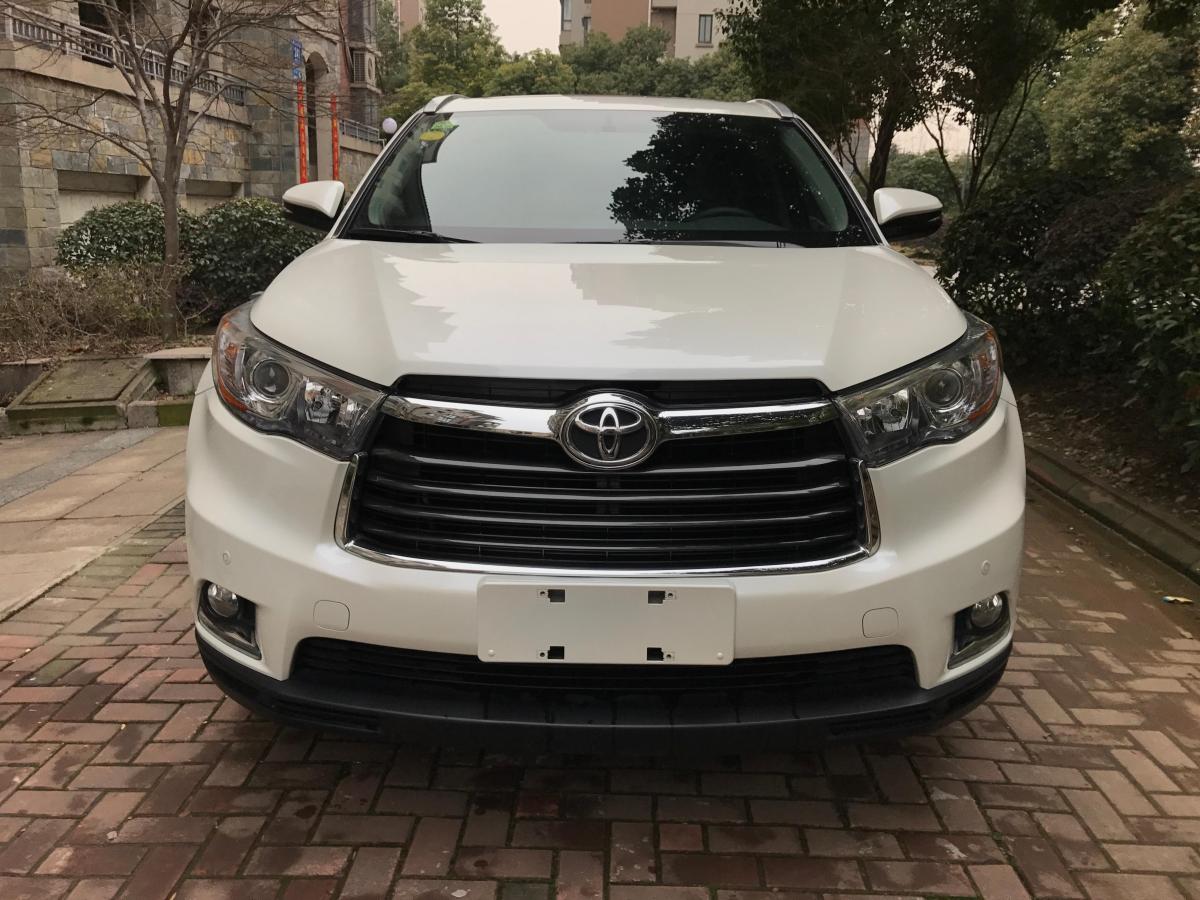 无锡2018年1月丰田汉兰达2018款20t7座豪华版白色自动档