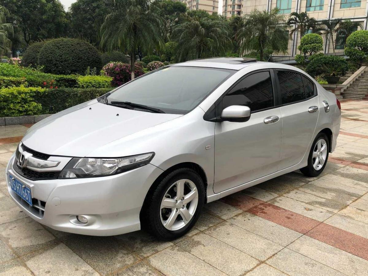 【东莞】2012年10月 本田 锋范 2012款 1.5l 旗舰版 自动档