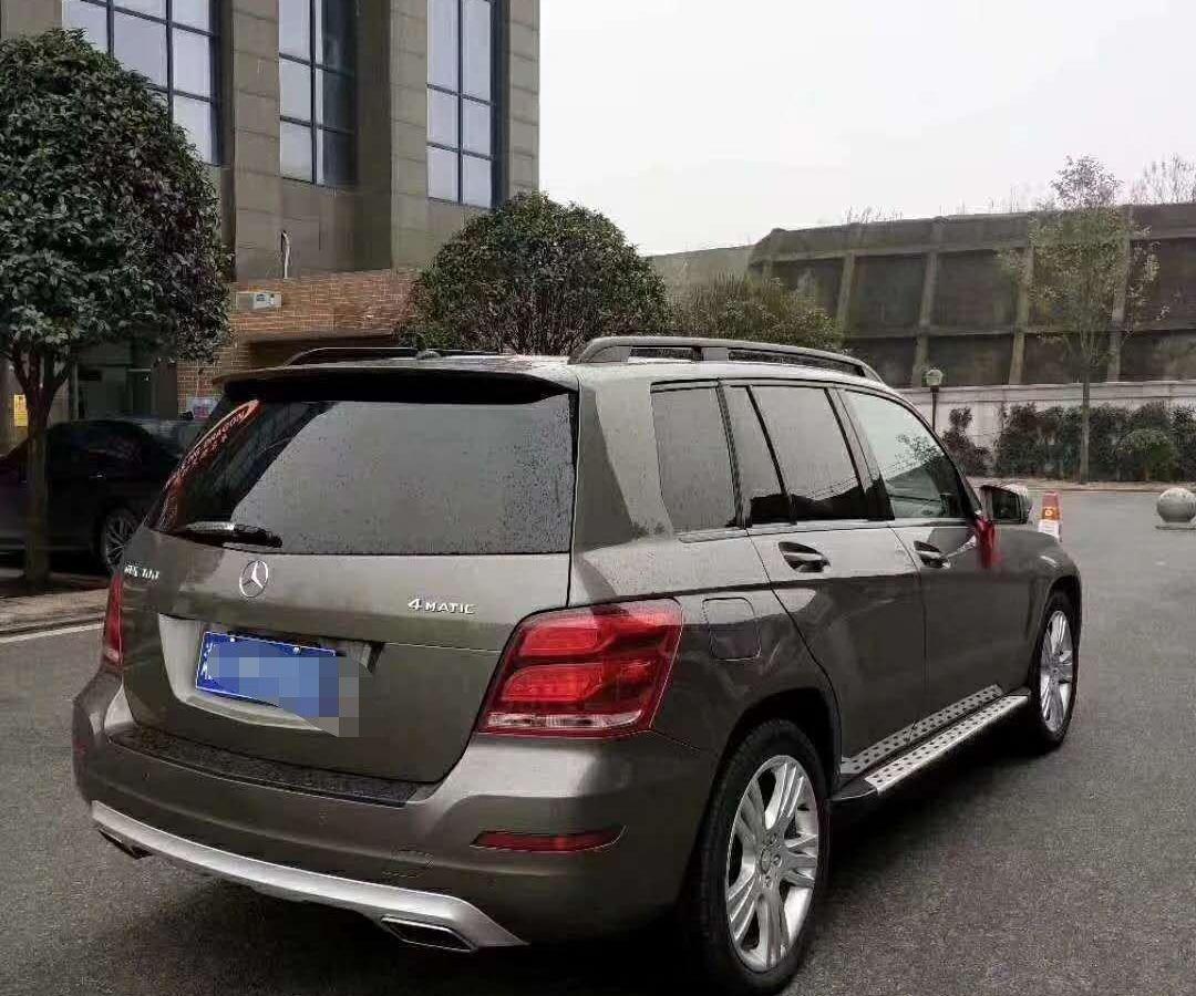 奔驰glk300多少钱一辆(2020奔驰glk300多少钱)