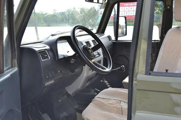 潍坊2012年8月北汽战旗2010款20角斗士自动档