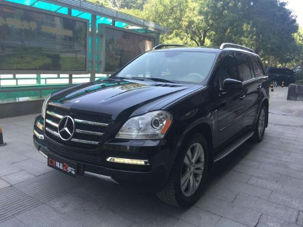 奔驰 奔驰GL级  2010款 GL350 BlueTEC 3.0T 4MATIC