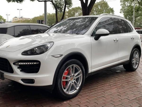 保时捷 Cayenne  2011款 Cayenne Turbo 4.8T